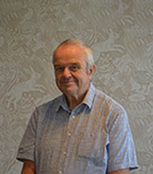 <b>Richard Davis</b> <br><h4>Chairman of the Board of Trustees</h4></br>