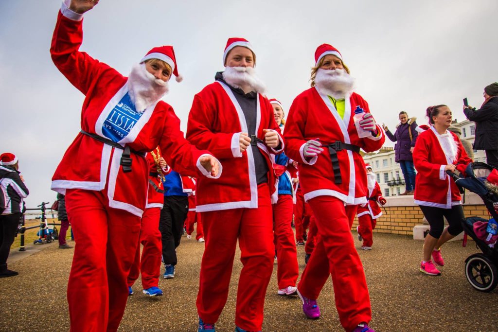 Santas on the Run! TriSeries Pilgrims Hospices